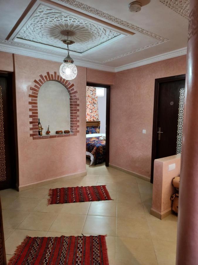 Sinim House Apartment ทากาเซาท์ ภายนอก รูปภาพ